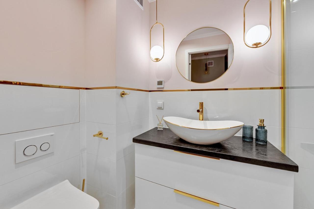 Warzywnicza Old Town Apartment กดัญสก์ ภายนอก รูปภาพ